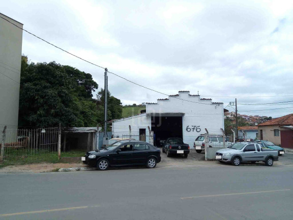 Sobrado à Venda, 200 m² em Santa Teresinha - Bandeira Do Sul