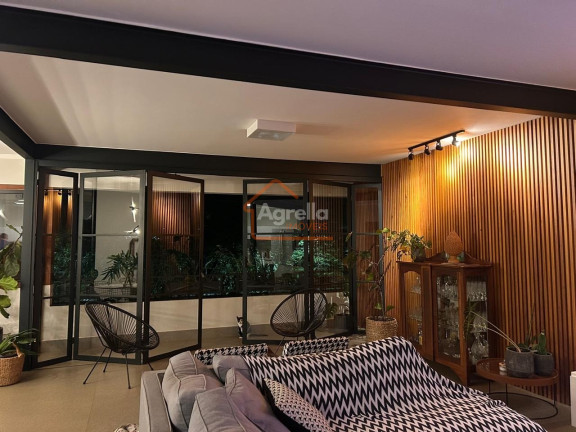 Imagem Casa com 3 Quartos à Venda, 220 m² em Jardim Nova Santa Cruz - Mogi Mirim Imagem Casa com 3 Quartos à Venda, 220 m² em Jardim Nova Santa Cruz - Mogi Mirim