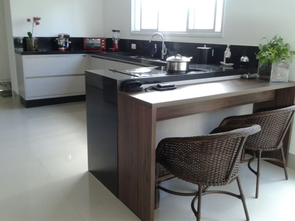 Imagem Casa com 4 Quartos à Venda, 420 m² em Alphaville - Santana De Parnaíba Imagem Casa com 4 Quartos à Venda, 420 m² em Alphaville - Santana De Parnaíba