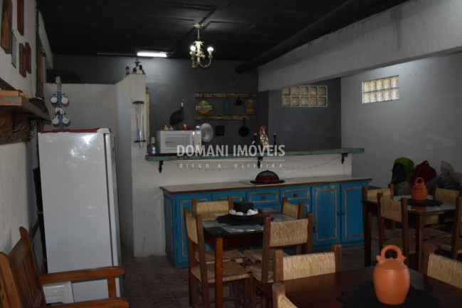 Imagem Imóvel com 6 Quartos à Venda, 436 m² em Região Do Vale Encantado - Campos Do Jordão Imagem Imóvel com 6 Quartos à Venda, 436 m² em Região Do Vale Encantado - Campos Do Jordão
