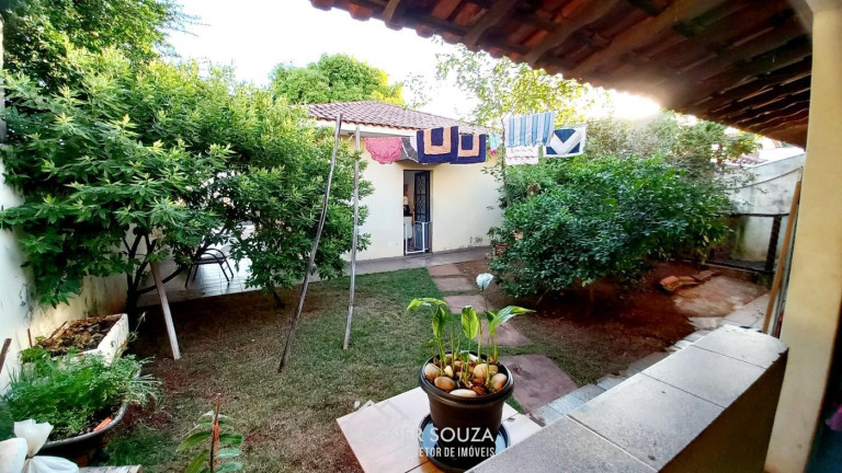 Imagem Casa com 4 Quartos à Venda, 141 m² em Jardim Paraíso - Maringá