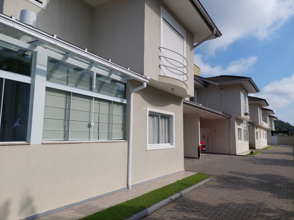Imagem Casa com 3 Quartos à Venda, 130 m² em Glória - Joinville Imagem Casa com 3 Quartos à Venda, 130 m² em Glória - Joinville