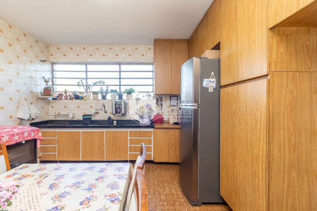 Imagem Casa com 2 Quartos à Venda, 153 m² em Vila Pereira Barreto - São Paulo Imagem Casa com 2 Quartos à Venda, 153 m² em Vila Pereira Barreto - São Paulo