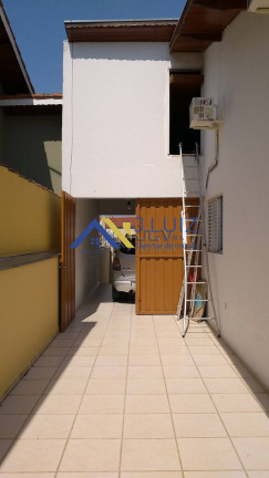 Imagem Casa com 3 Quartos à Venda, 220 m² em Vila Avaí - Indaiatuba Imagem Casa com 3 Quartos à Venda, 220 m² em Vila Avaí - Indaiatuba