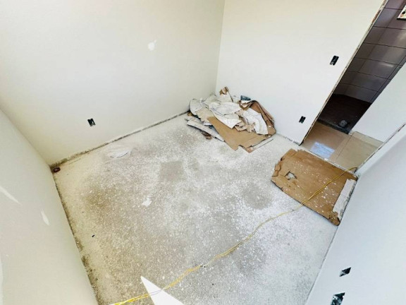 Imagem Imóvel com 2 Quartos à Venda, 50 m² em Piratininga - Belo Horizonte