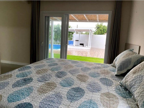 Imagem Casa com 6 Quartos à Venda, 320 m² em Guarajuba - Camaçari