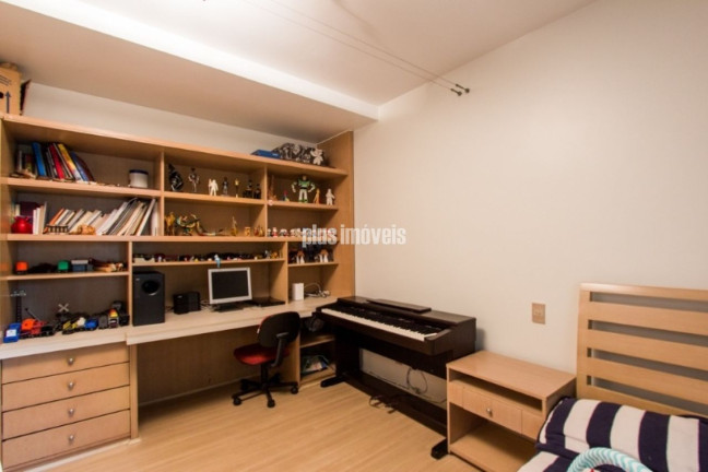 Imagem Apartamento com 4 Quartos para Alugar, 350 m² em Jardim América - São Paulo