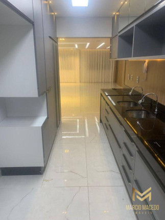 Apartamento com 3 Quartos à Venda, 150 m² em Meireles - Fortaleza