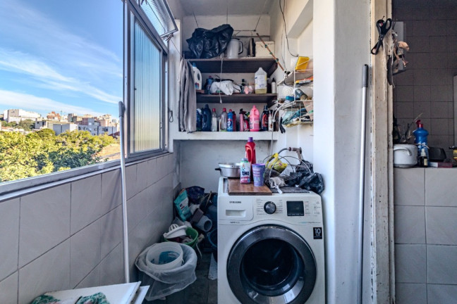 Imagem Imóvel com 3 Quartos à Venda,  em Floresta - Porto Alegre