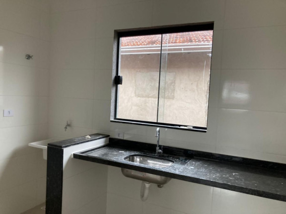 Imagem Casa com 2 Quartos à Venda, 55 m² em Maracanã - Praia Grande