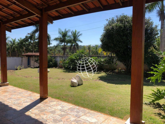 Chácara com 4 Quartos à Venda, 813 m² em Jardim Estância Brasil - Atibaia