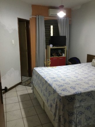 Imagem Casa com 4 Quartos à Venda, 160 m² em Vila Rosa - Goiânia Imagem Casa com 4 Quartos à Venda, 160 m² em Vila Rosa - Goiânia