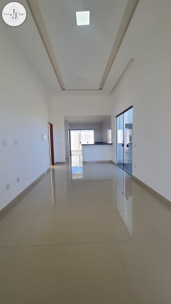 Imagem Casa com 3 Quartos para Alugar ou Temporada, 123 m² em Cajupiranga - Parnamirim