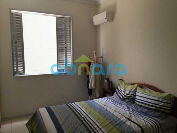 Imagem Apartamento com 3 Quartos à Venda, 110 m² em Leme - Rio De Janeiro Imagem Apartamento com 3 Quartos à Venda, 110 m² em Leme - Rio De Janeiro