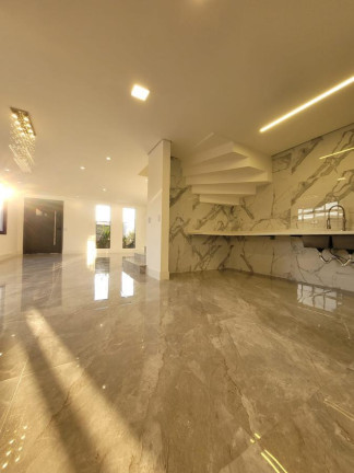 Imagem Casa com 4 Quartos à Venda, 157 m² em Villas Do Jaguari - Santana De Parnaíba Imagem Casa com 4 Quartos à Venda, 157 m² em Villas Do Jaguari - Santana De Parnaíba