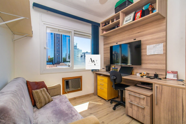 Imagem Apartamento com 3 Quartos à Venda, 79 m² em Petrópolis - Porto Alegre