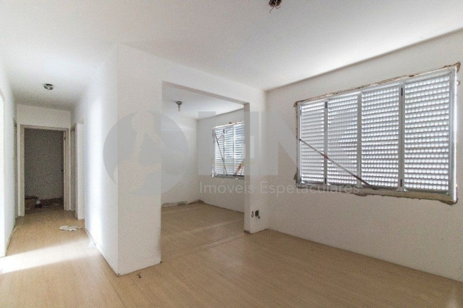 Apartamento com 3 Quartos à Venda, 74 m² em Passo Da Areia - Porto Alegre