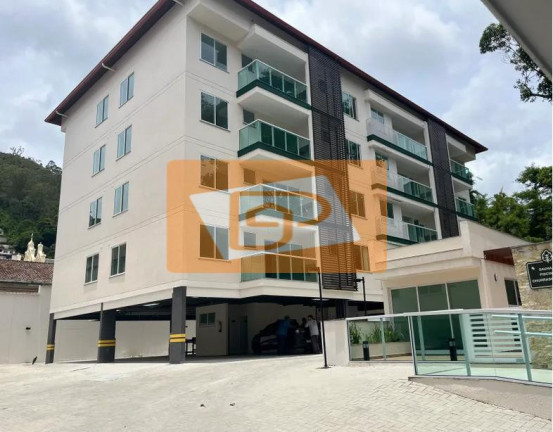 Imagem Apartamento com 2 Quartos à Venda, 67 m² em Retiro - Petrópolis