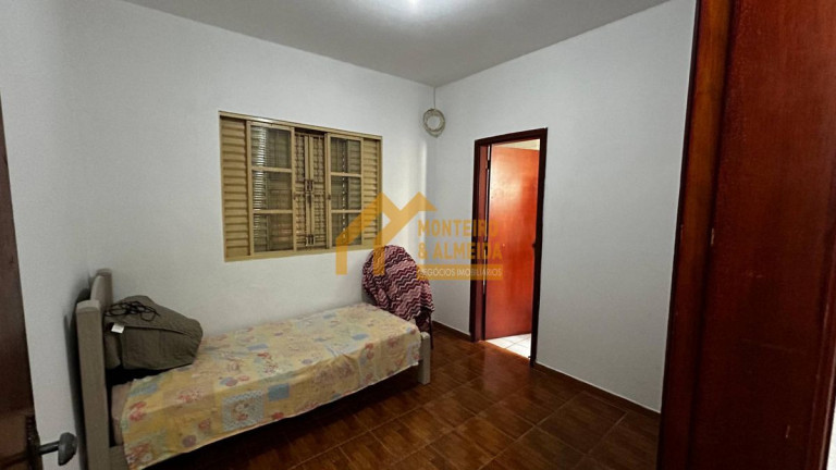 Imagem Casa com 3 Quartos à Venda, 150 m² em Centro - Itapetininga Imagem Casa com 3 Quartos à Venda, 150 m² em Centro - Itapetininga