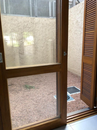 Imagem Imóvel com 2 Quartos à Venda, em Teresópolis - Porto Alegre Imagem Imóvel com 2 Quartos à Venda, em Teresópolis - Porto Alegre