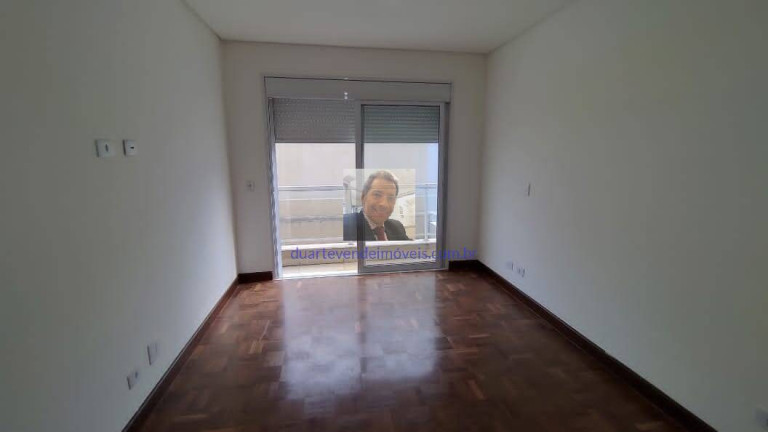 Imagem Casa com 4 Quartos à Venda, 430 m² em Alphaville - Santana De Parnaíba Imagem Casa com 4 Quartos à Venda, 430 m² em Alphaville - Santana De Parnaíba