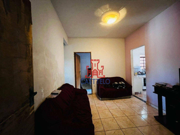 Imagem Casa com 4 Quartos à Venda, 200 m² em Santa Joana - Londrina Imagem Casa com 4 Quartos à Venda, 200 m² em Santa Joana - Londrina