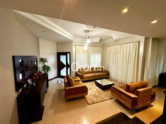 Imagem Sobrado com 4 Quartos à Venda, 540 m² em Setor Central - Senador Canedo Imagem Sobrado com 4 Quartos à Venda, 540 m² em Setor Central - Senador Canedo
