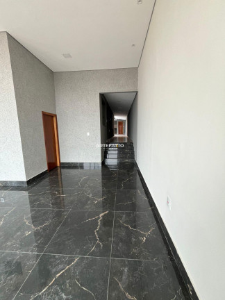 Casa com 3 Quartos à Venda, 210 m²