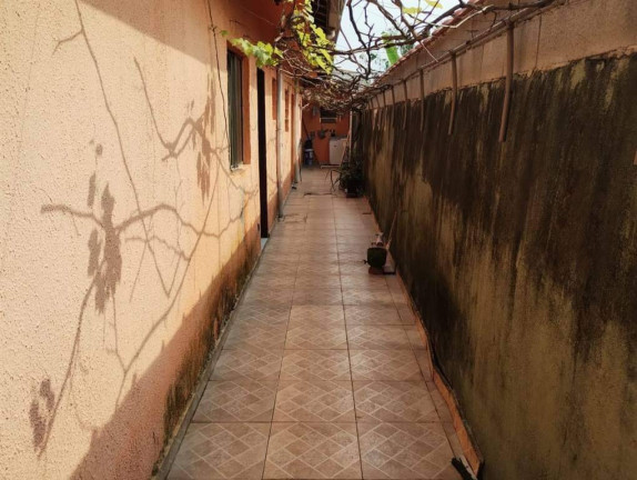 Imagem Casa com 2 Quartos à Venda,  em Jardim Melvi - Praia Grande