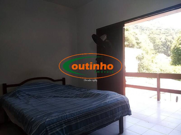 Imagem Casa com 4 Quartos à Venda, 625 m² em Tijuca - Rio De Janeiro Imagem Casa com 4 Quartos à Venda, 625 m² em Tijuca - Rio De Janeiro