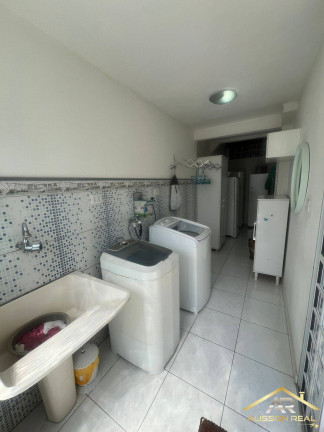 Imagem Casa com 3 Quartos à Venda, 224 m² em Jardim Das Flores - Osasco Imagem Casa com 3 Quartos à Venda, 224 m² em Jardim Das Flores - Osasco