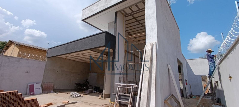 Imagem Casa com 3 Quartos à Venda, 360 m² em Jardim Mont Serrat - Aparecida De Goiânia