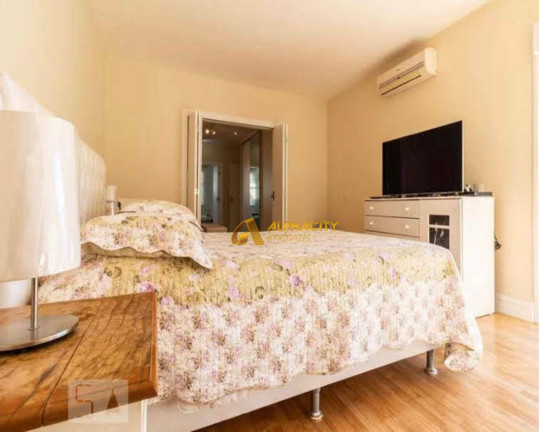 Imagem Casa com 4 Quartos à Venda, 530 m² em Alphaville - Santana De Parnaíba Imagem Casa com 4 Quartos à Venda, 530 m² em Alphaville - Santana De Parnaíba