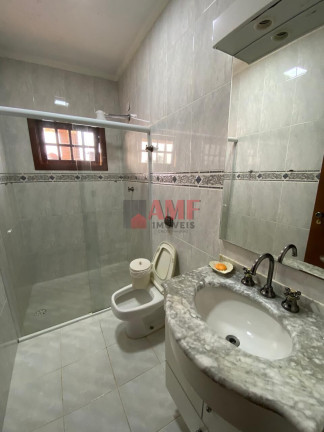 Imagem Sobrado com 7 Quartos à Venda, 438 m² em Grandesp - Itanhaém Imagem Sobrado com 7 Quartos à Venda, 438 m² em Grandesp - Itanhaém