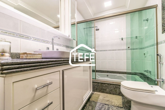 Imagem Apartamento com 3 Quartos à Venda, 182 m² em Copacabana - Rio De Janeiro