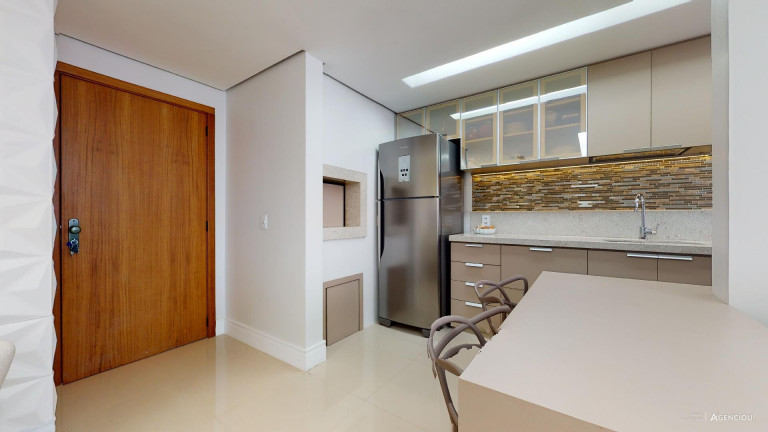 Imagem Apartamento com 3 Quartos à Venda, 116 m² em Medianeira - Porto Alegre