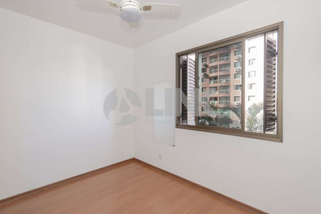 Imagem Apartamento com 3 Quartos à Venda, 70 m² em Cristo Redentor - Porto Alegre Imagem Apartamento com 3 Quartos à Venda, 70 m² em Cristo Redentor - Porto Alegre