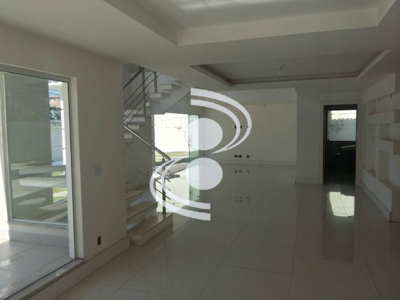 Imagem Casa com 4 Quartos à Venda, 650 m² em Jacarepaguá - Rio De Janeiro Imagem Casa com 4 Quartos à Venda, 650 m² em Jacarepaguá - Rio De Janeiro
