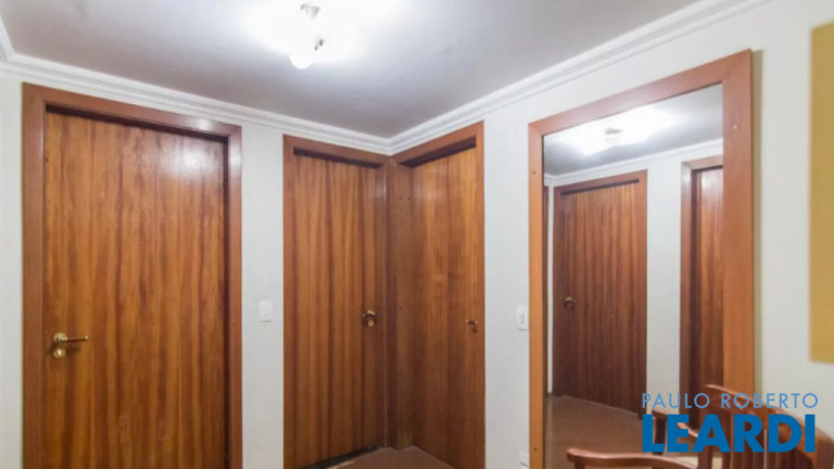 Imagem Apartamento com 4 Quartos à Venda, 160 m² em Vila Bastos - Santo André Imagem Apartamento com 4 Quartos à Venda, 160 m² em Vila Bastos - Santo André