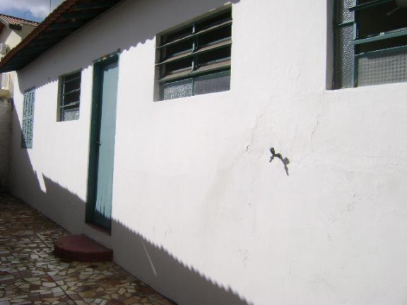 Imagem Imóvel com 2 Quartos à Venda, 236 m² em Nova América - Piracicaba Imagem Imóvel com 2 Quartos à Venda, 236 m² em Nova América - Piracicaba