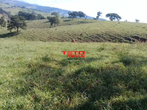 Imagem Imóvel com 2 Quartos à Venda, 146 m² em Zona Rural Carmo De Minas - Carmo De Minas Imagem Imóvel com 2 Quartos à Venda, 146 m² em Zona Rural Carmo De Minas - Carmo De Minas