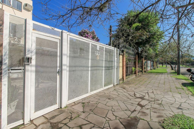 Imagem Imóvel com 4 Quartos à Venda, em Ipanema - Porto Alegre Imagem Imóvel com 4 Quartos à Venda, em Ipanema - Porto Alegre