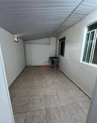 Imagem Casa com 3 Quartos à Venda, 60 m² em Ganchinho - Curitiba Imagem Casa com 3 Quartos à Venda, 60 m² em Ganchinho - Curitiba