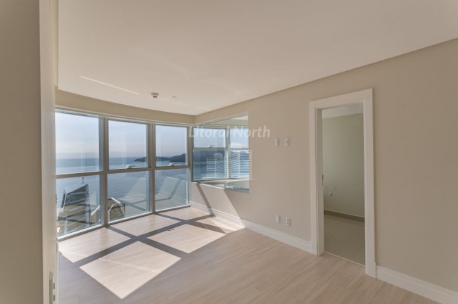 Imagem Apartamento com 3 Quartos à Venda, 166 m² em Pioneiros - Balneário Camboriú Imagem Apartamento com 3 Quartos à Venda, 166 m² em Pioneiros - Balneário Camboriú