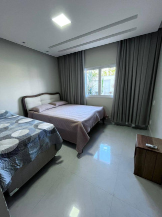 Imagem Casa de Condomínio com 4 Quartos para Alugar,  em Porto Seguro