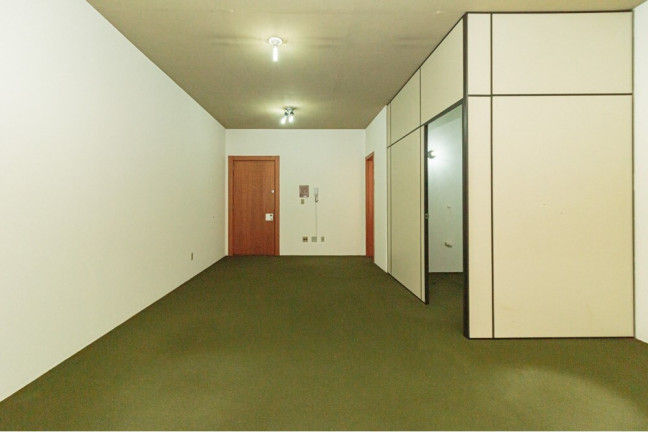Imagem Sala Comercial à Venda, 37 m² em Petrópolis - Porto Alegre Imagem Sala Comercial à Venda, 37 m² em Petrópolis - Porto Alegre