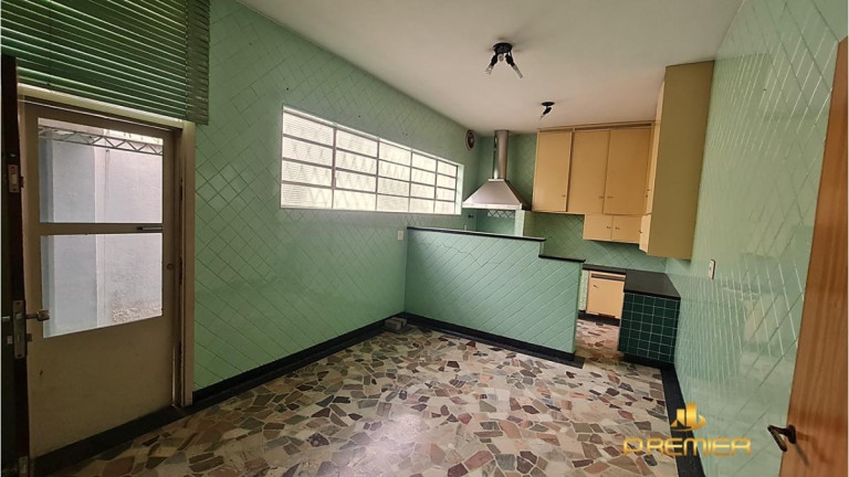Imagem Casa com 3 Quartos à Venda, 284 m² em Jardim Ana Maria - Jundiaí
