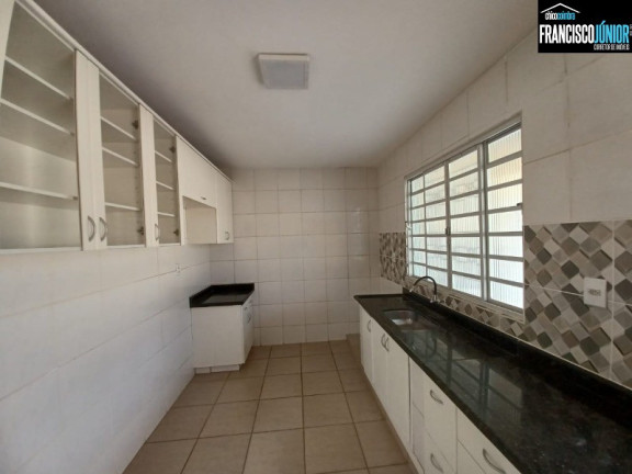Imagem Casa com 3 Quartos à Venda, 458 m² em Vila Americano Do Brasil - Goiânia Imagem Casa com 3 Quartos à Venda, 458 m² em Vila Americano Do Brasil - Goiânia
