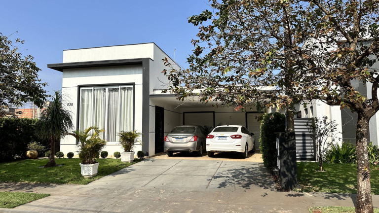 Casa com 3 Quartos à Venda, 303 m² em Klp - Foz Do Iguaçu