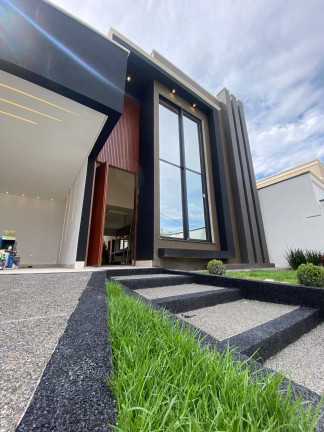 Imagem Casa com 3 Quartos à Venda, 199 m² em Setor Três Marias - Goiânia Imagem Casa com 3 Quartos à Venda, 199 m² em Setor Três Marias - Goiânia